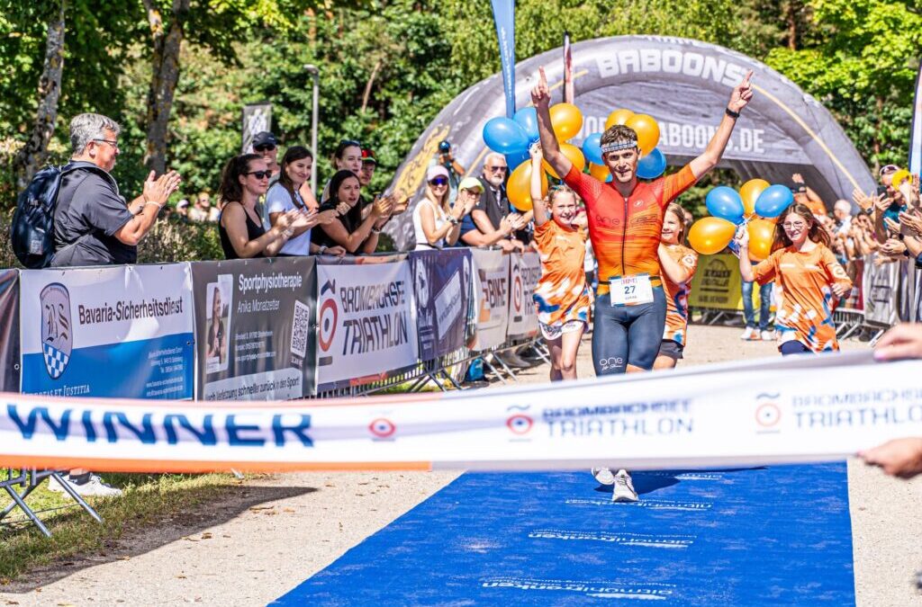 Gelungene Premiere: Der Brombachseetriathlon begeistert Sportler und Zuschauer