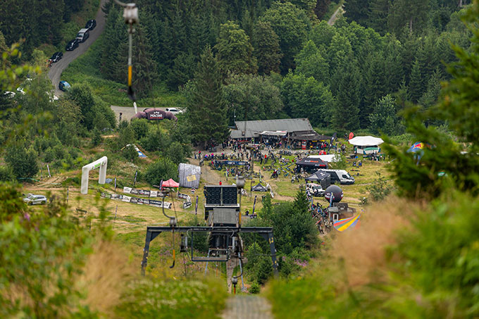 E1 Schulenberg: Harzer Trails begeistern Fahrer und Zuschauer